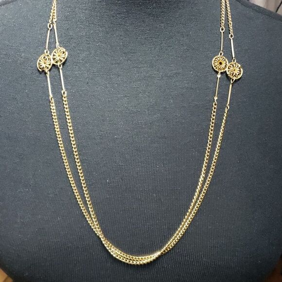 Vintage Golden Long Necklace - Picture 3 of 8